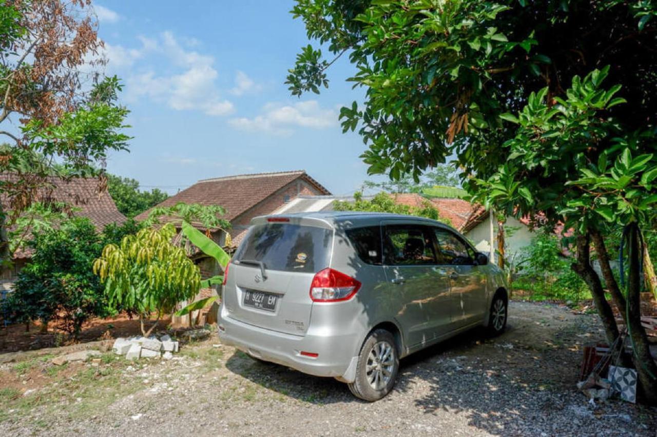 Hotel Reddoorz @ Jalan Raya Kaliwungu Selatan Kendal Exterior foto